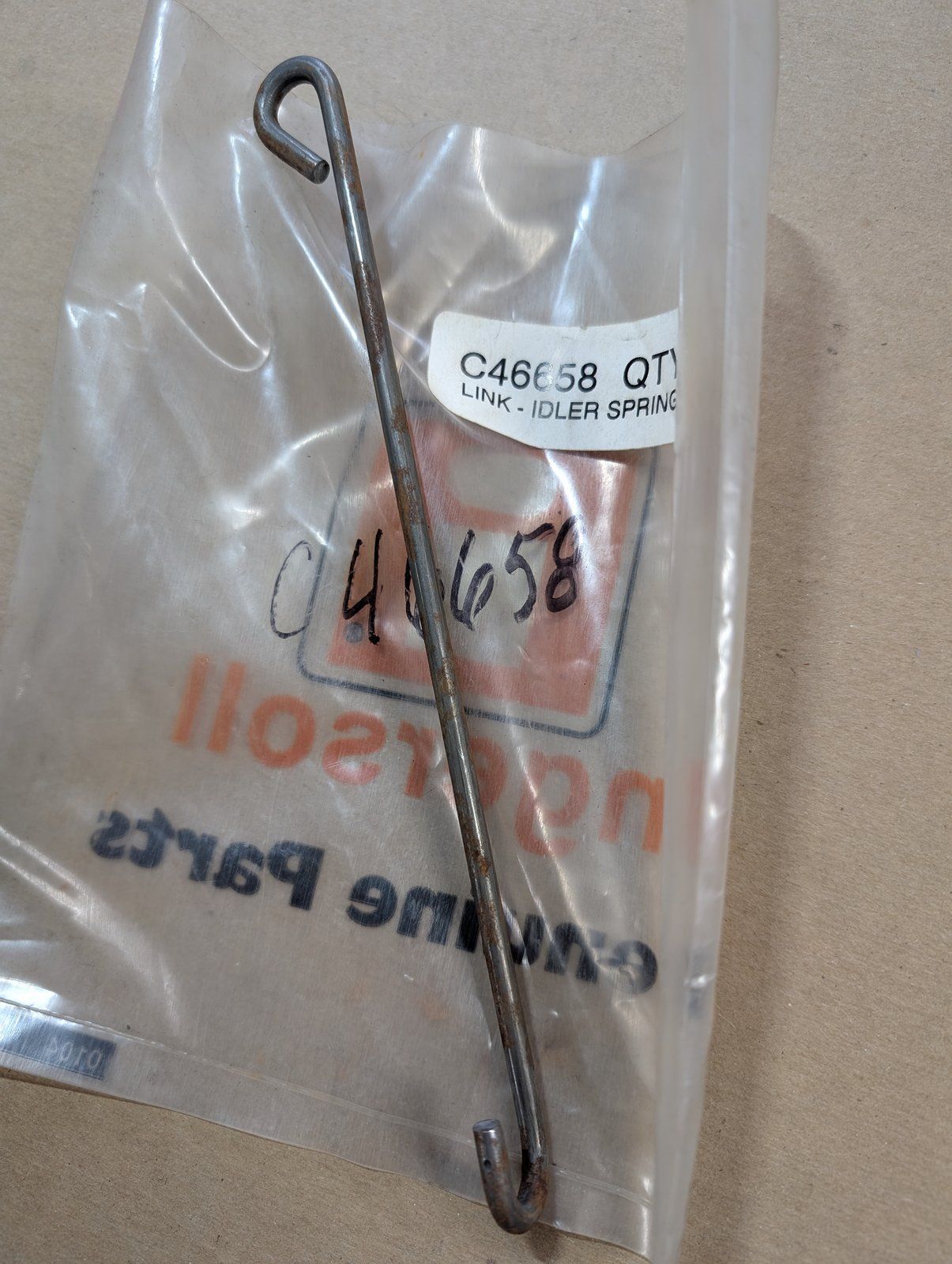 C46658 LINK - IDLER SPRING 5720V - Ingersoll/Case Tractor Part