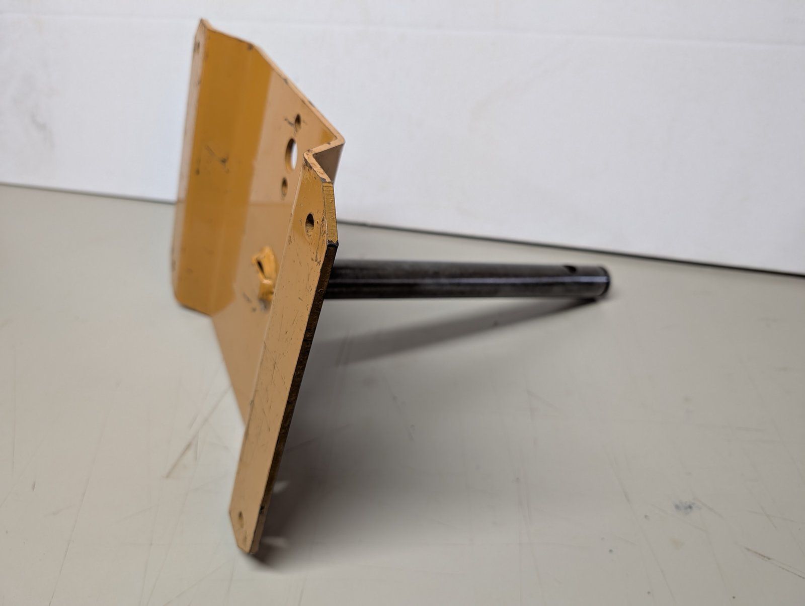 C46882 WMT SEAT POST 6000 7000 BACKHOE - Ingersoll/Case Tractor Part
