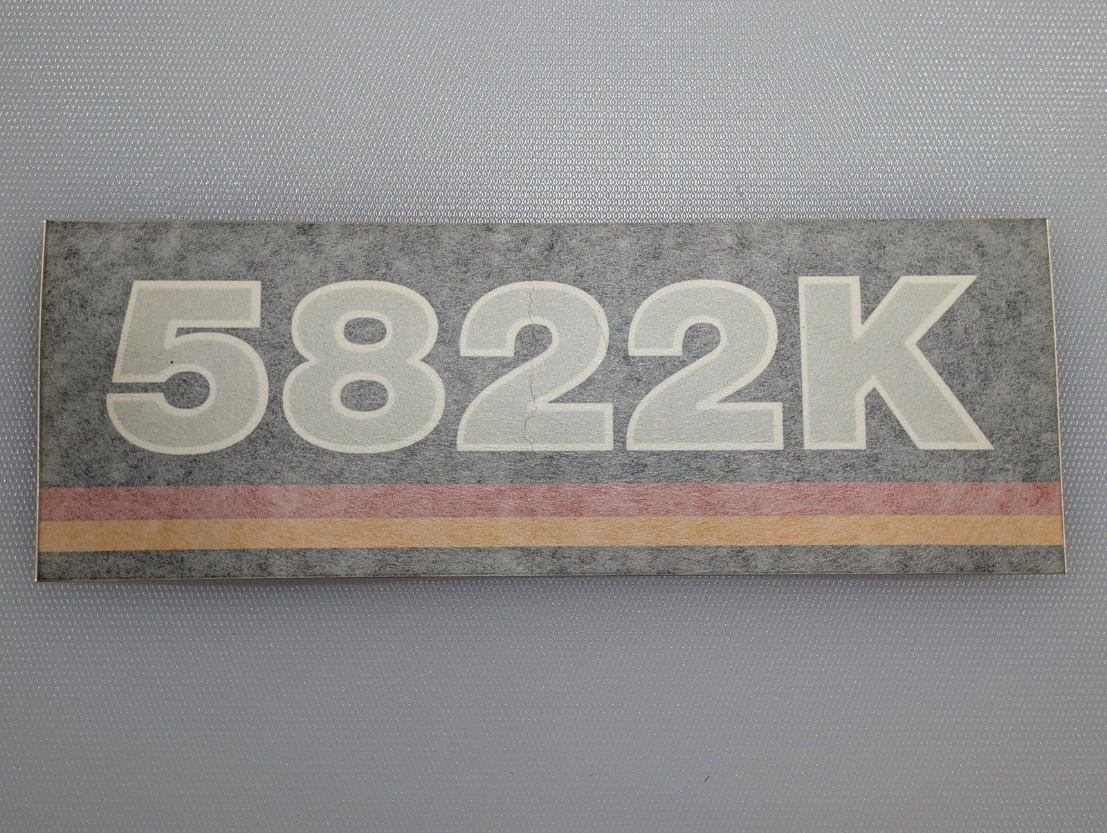 C46896 DECAL BODY SIDE LH 5822K - Ingersoll/Case Tractor Part