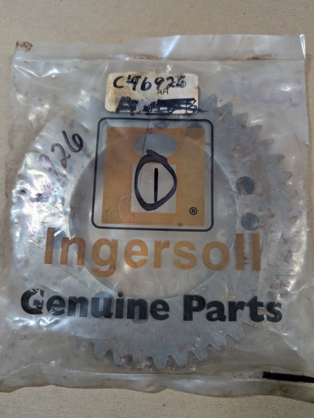 C46926 GEAR RING 46T 25 DEG PA 8DP - Ingersoll/Case Tractor Part