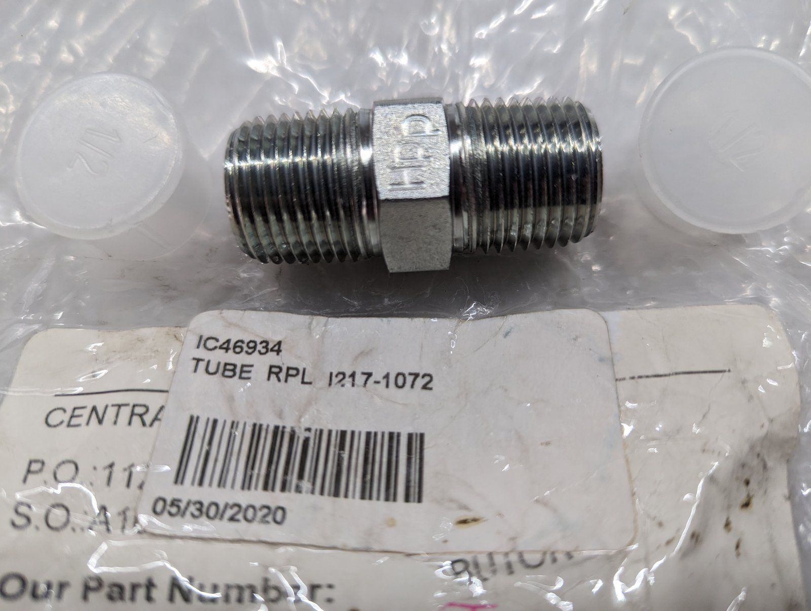 C46934 FITTING PIPE NIPPLE 1/2