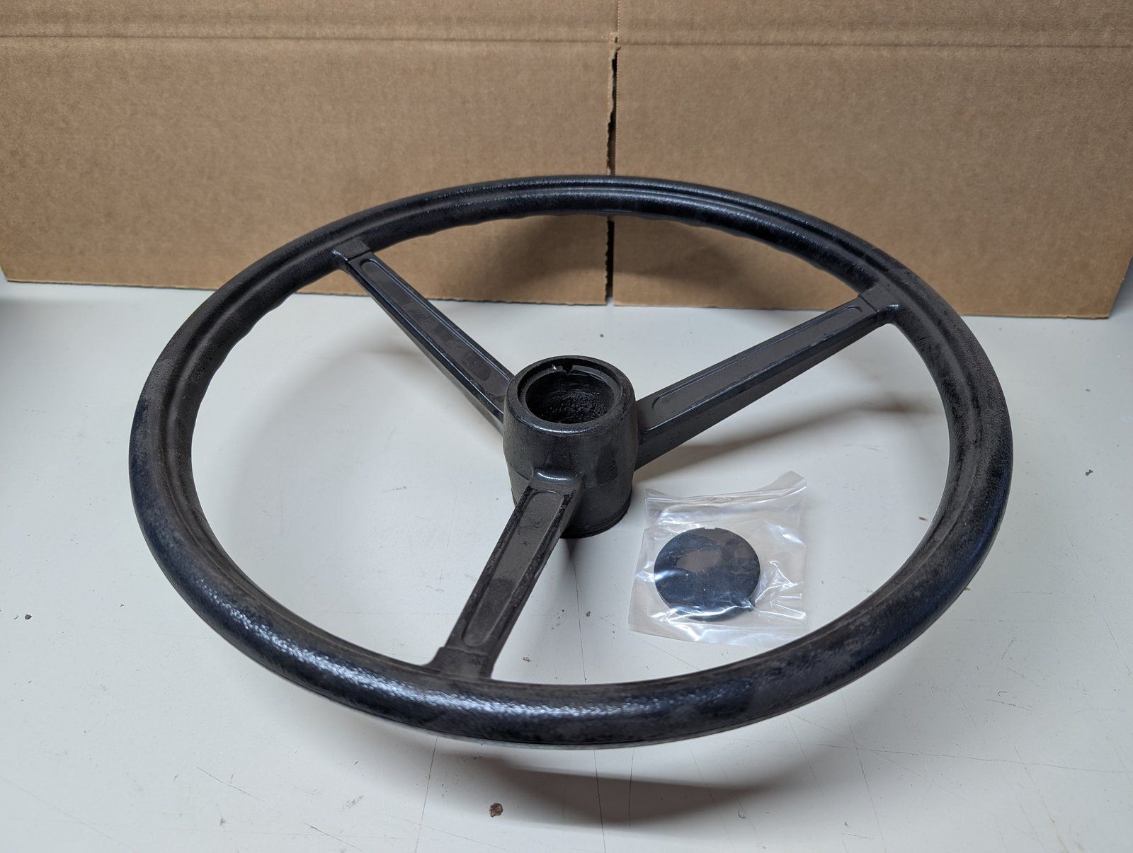 C46941 WHEEL - STEERING 14