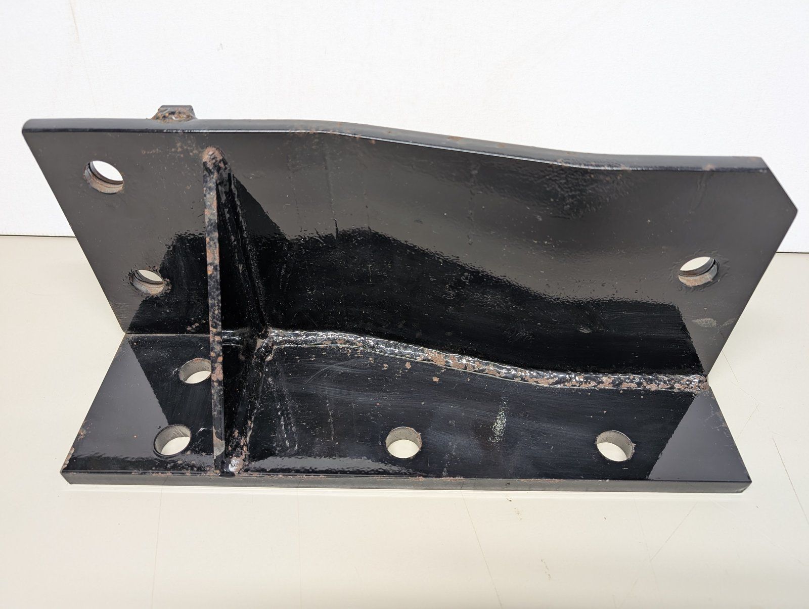C46965 WMT BRACKET BACKHOE MOUNT LH - Ingersoll/Case Tractor Part