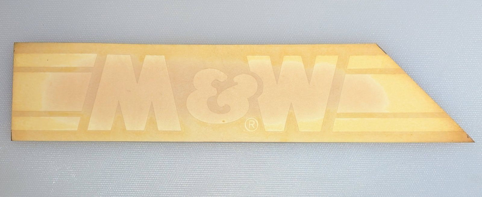 C47095 DECAL BODY SIDE RH M&W - Ingersoll/Case Tractor Part