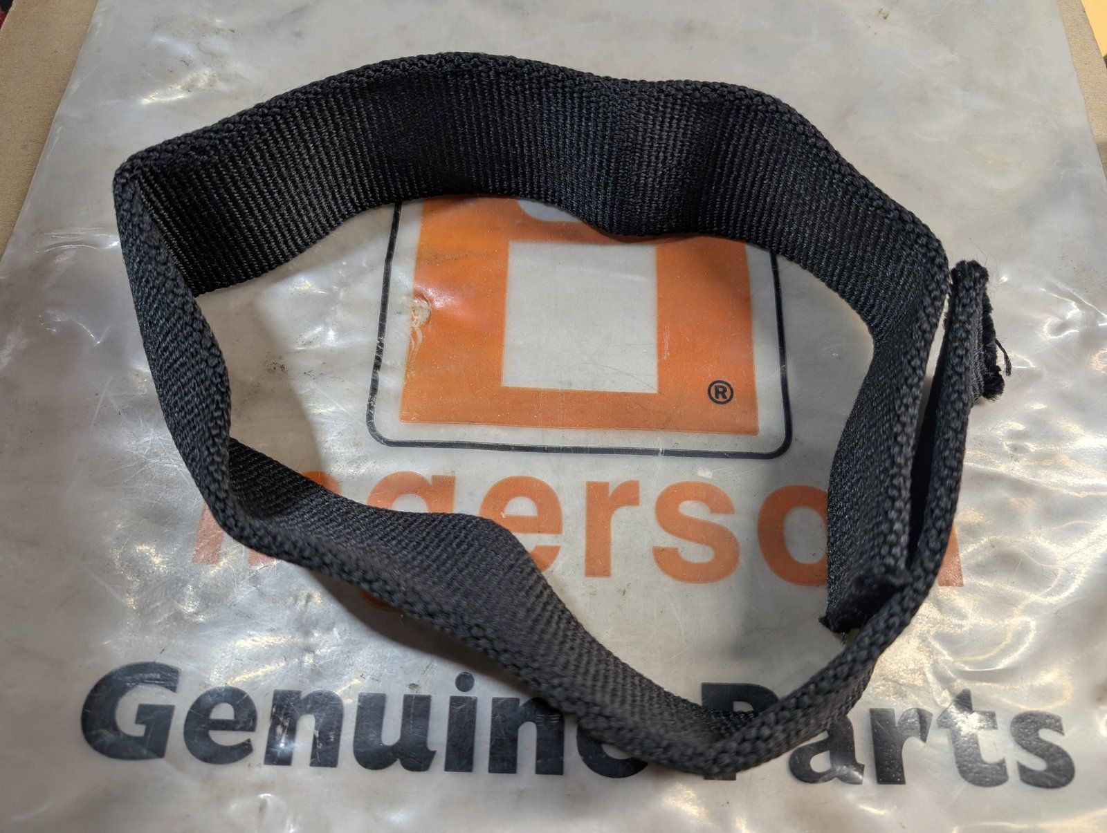 C47099 SLEEVE PROTECTIVE 29