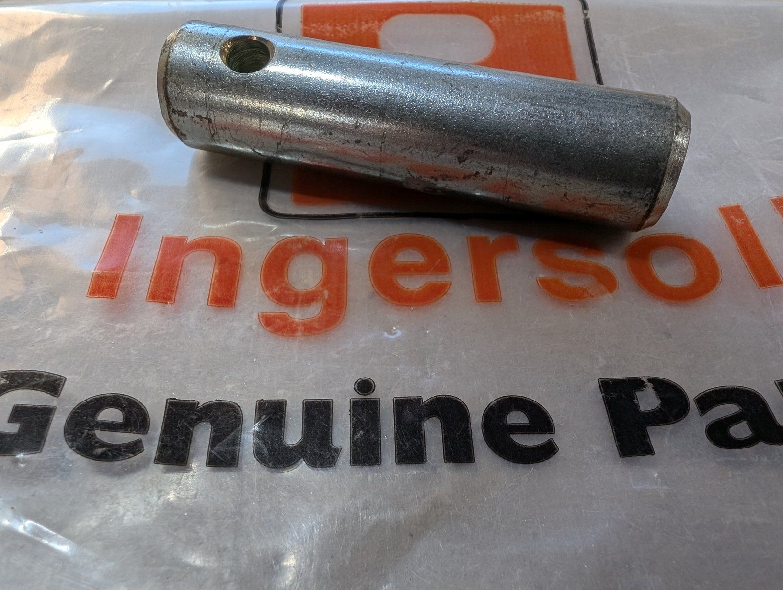 C47199 PIN LIFT ARM 3/4 X 3.03 - Ingersoll/Case Tractor Part