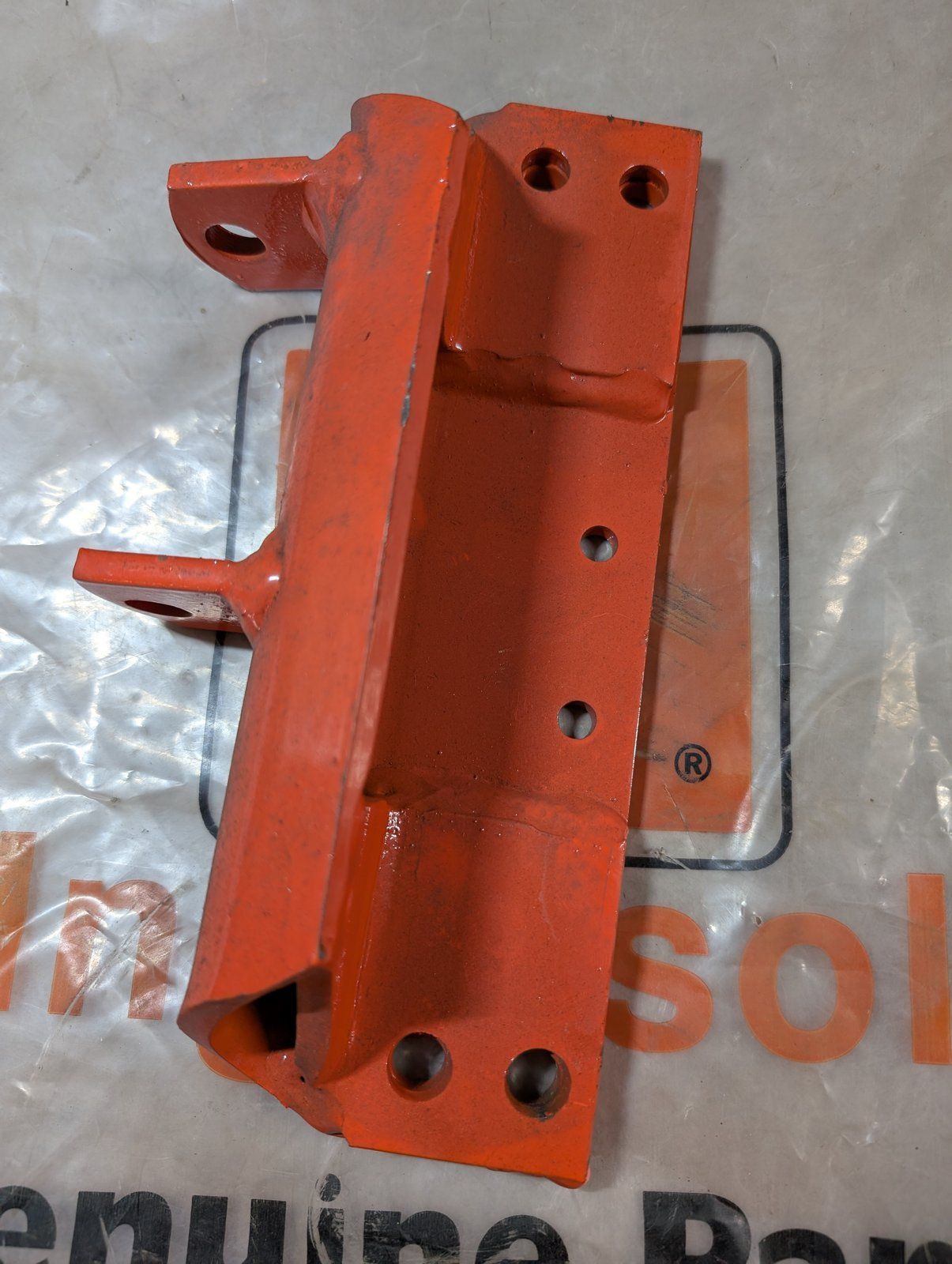 C47224 WMT HYD CYLINDER MOUNTING BRACKET 6018 6020 - Ingersoll/Case Tractor Part