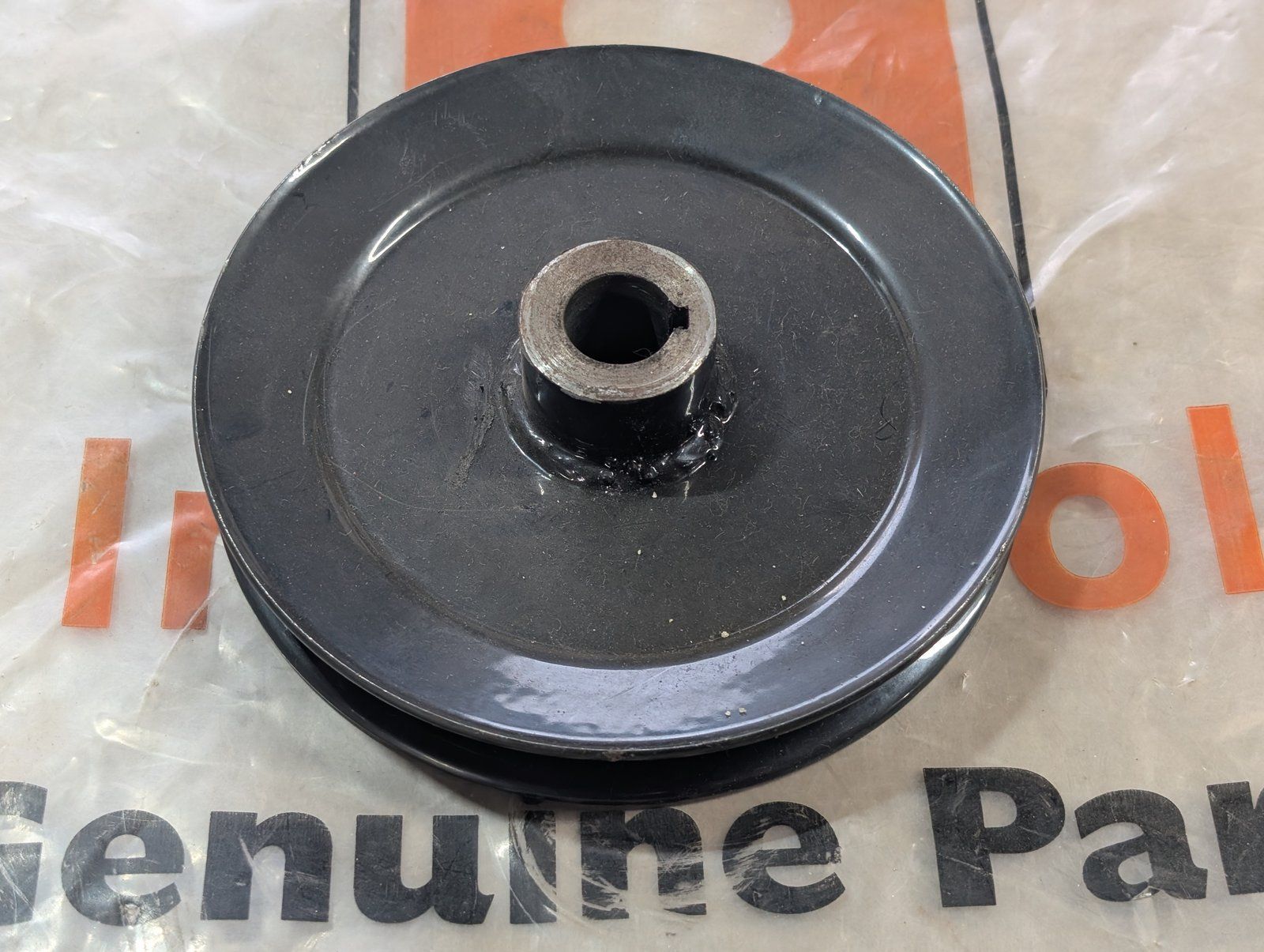 C47316 WMT PULLEY "A" SECT 5.5 X .69 HUB HRM48H - Ingersoll/Case Tractor Part