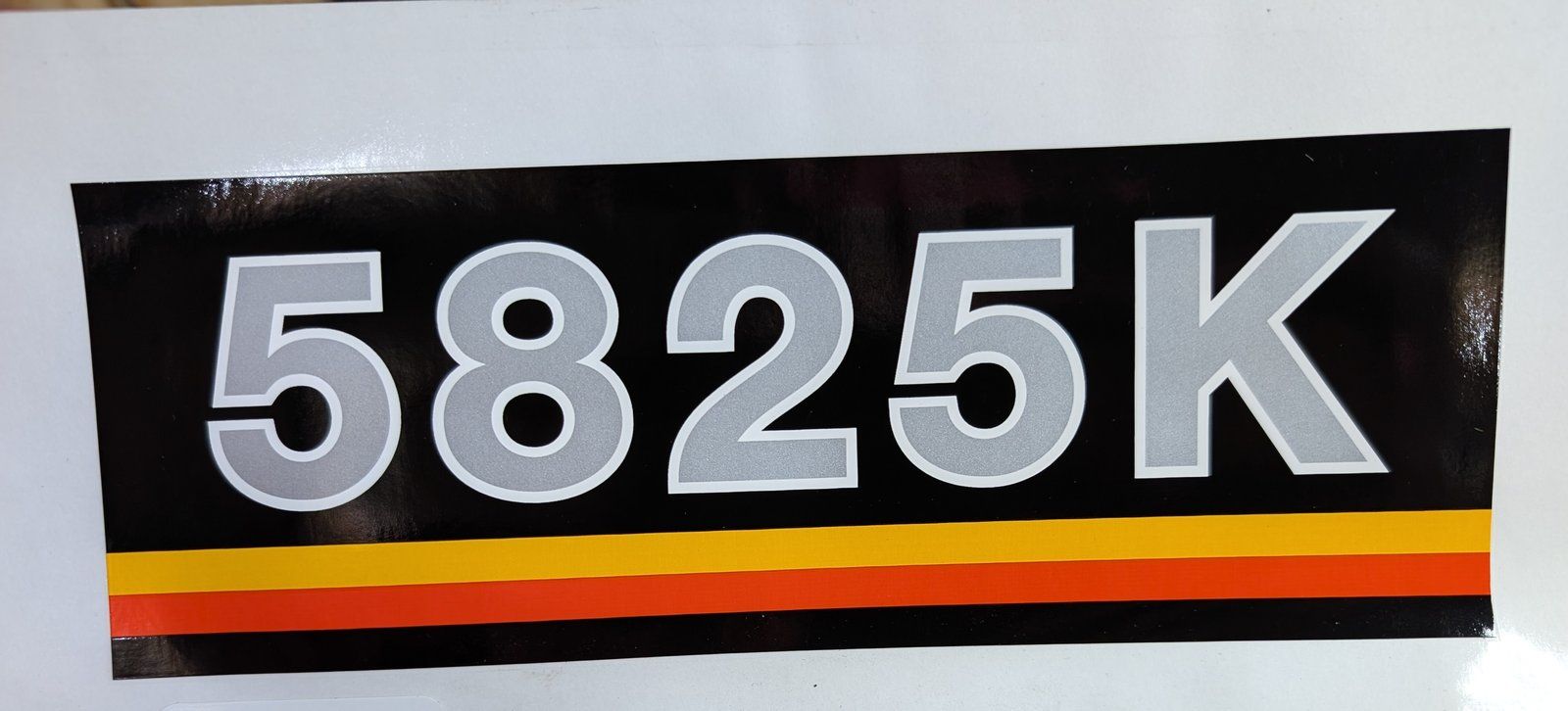 C47545 DECAL BODY SIDE 5825K - Ingersoll/Case Tractor Part