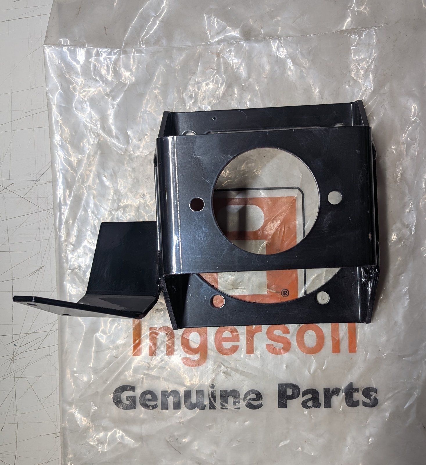 C47559 WMT PUMP MOUNT KOHLER 6000 7000 - Ingersoll/Case Tractor Part