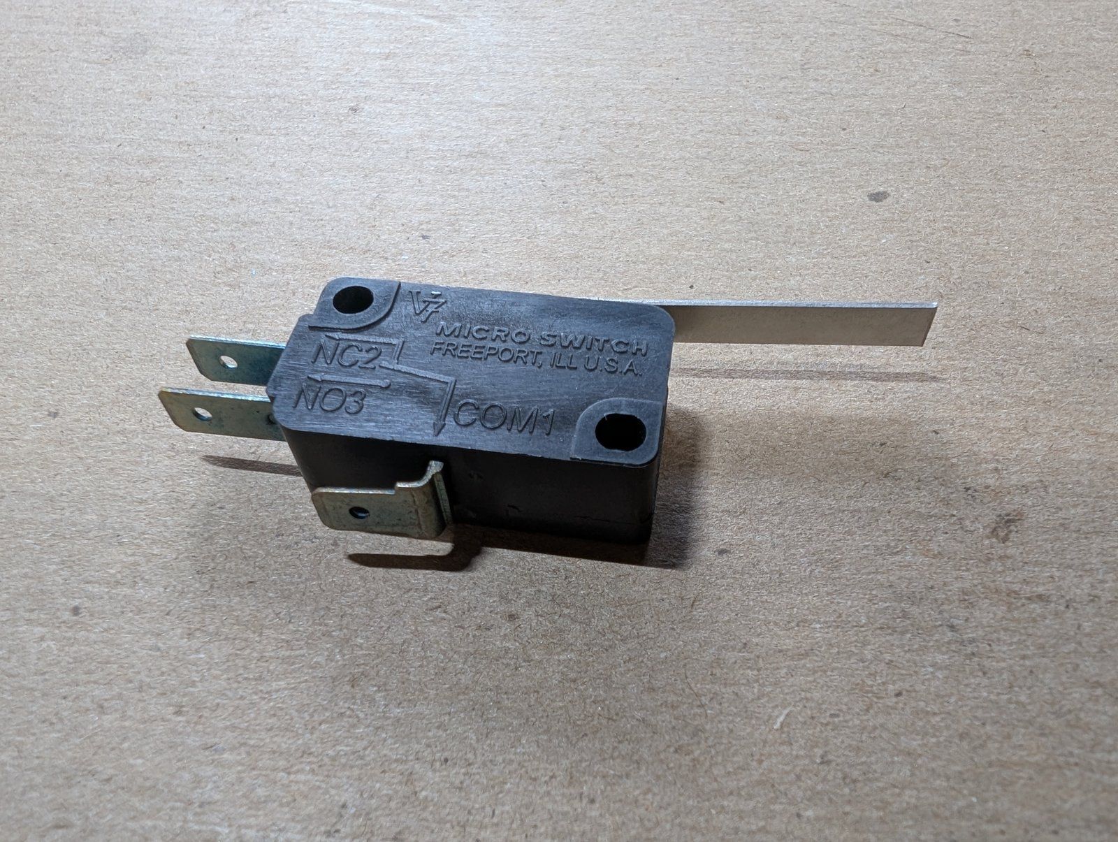 C47708 SWITCH INTERLOCK - Ingersoll/Case Tractor Part