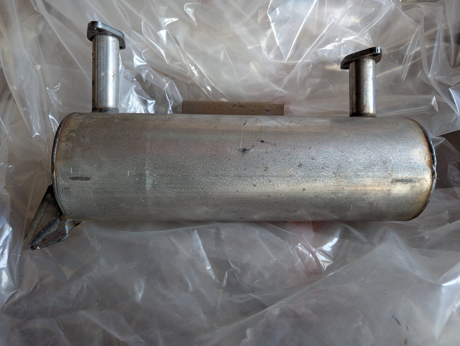 C47831 Muffler - VANGUARD 21/23 HP - Ingersoll/Case Tractor Part
