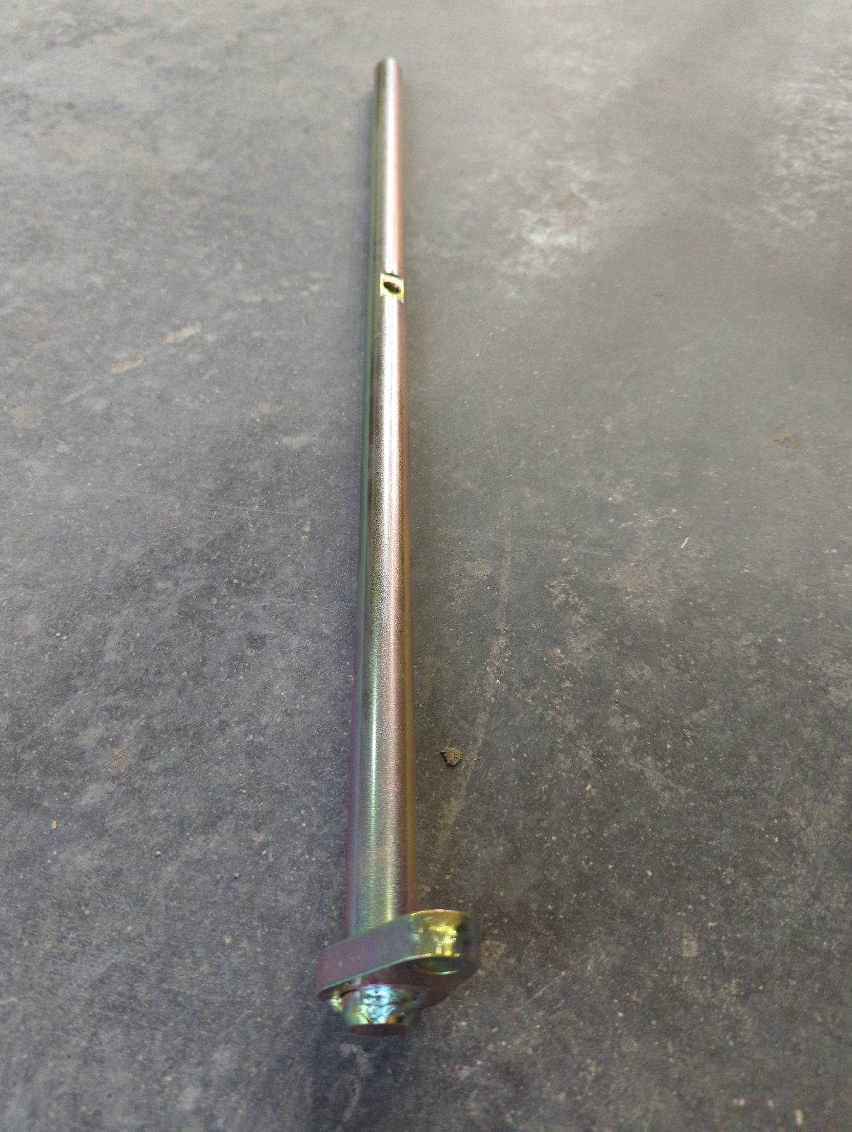 C47887 SHAFT - Ingersoll/Case Tractor Part