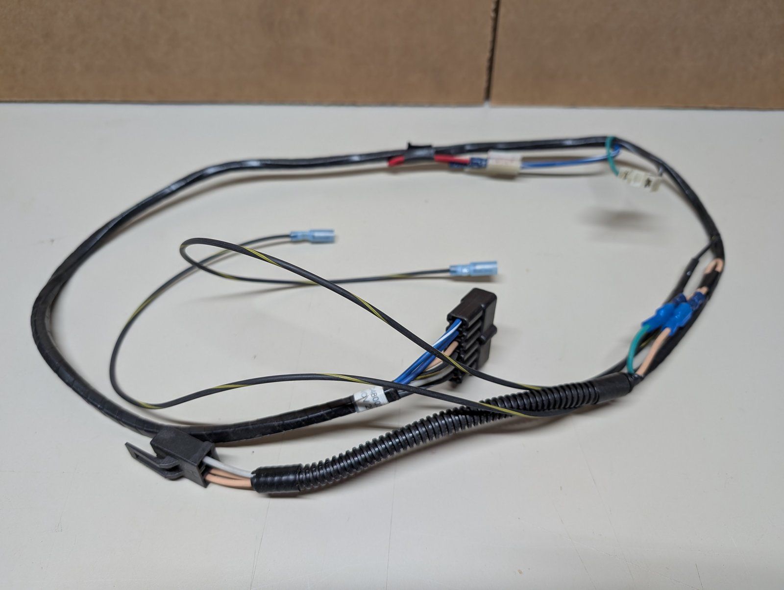 C48003 HARNESS REAR VANGUARD 3/4021 - Ingersoll/Case Tractor Part