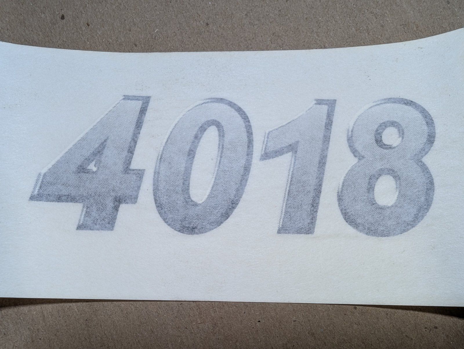 C48017 DECAL - 4018 MODEL NO. - Ingersoll/Case Tractor Part