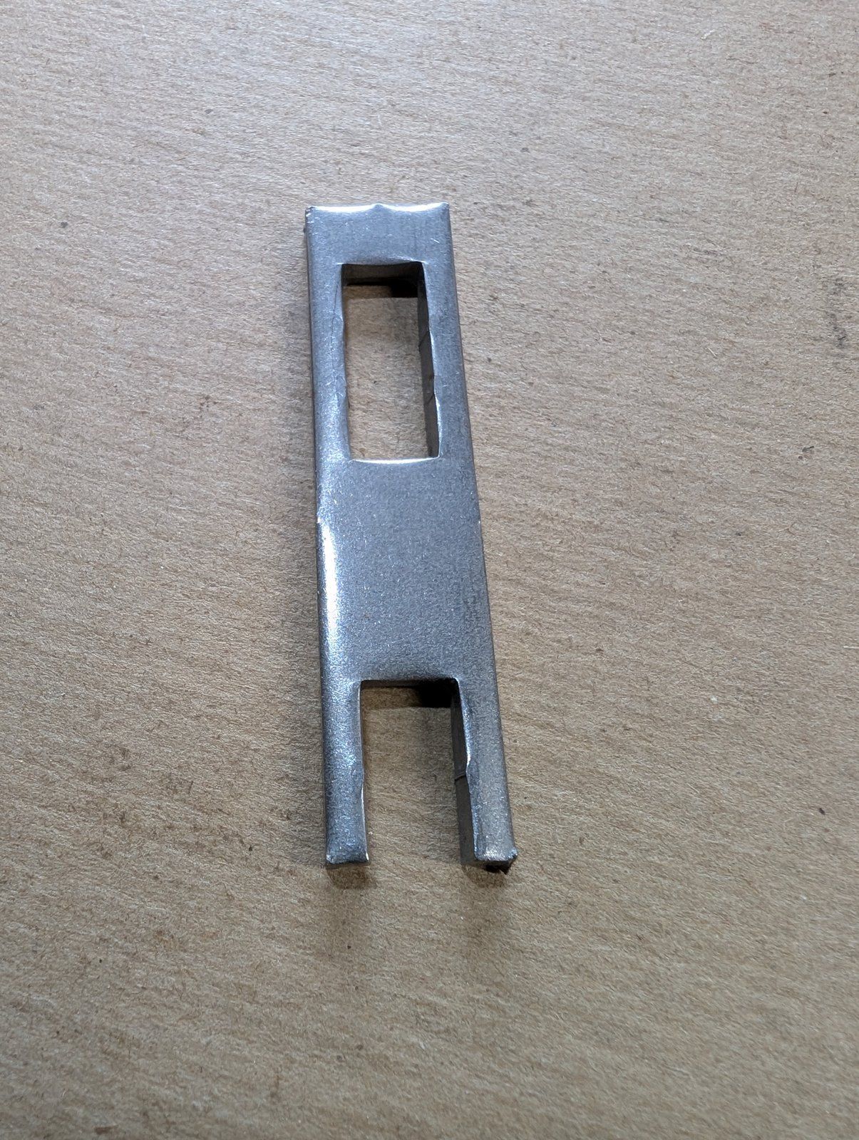 C48159 TAB .50 X 2.2 X .135 WITH SLOT - Ingersoll/Case Tractor Part