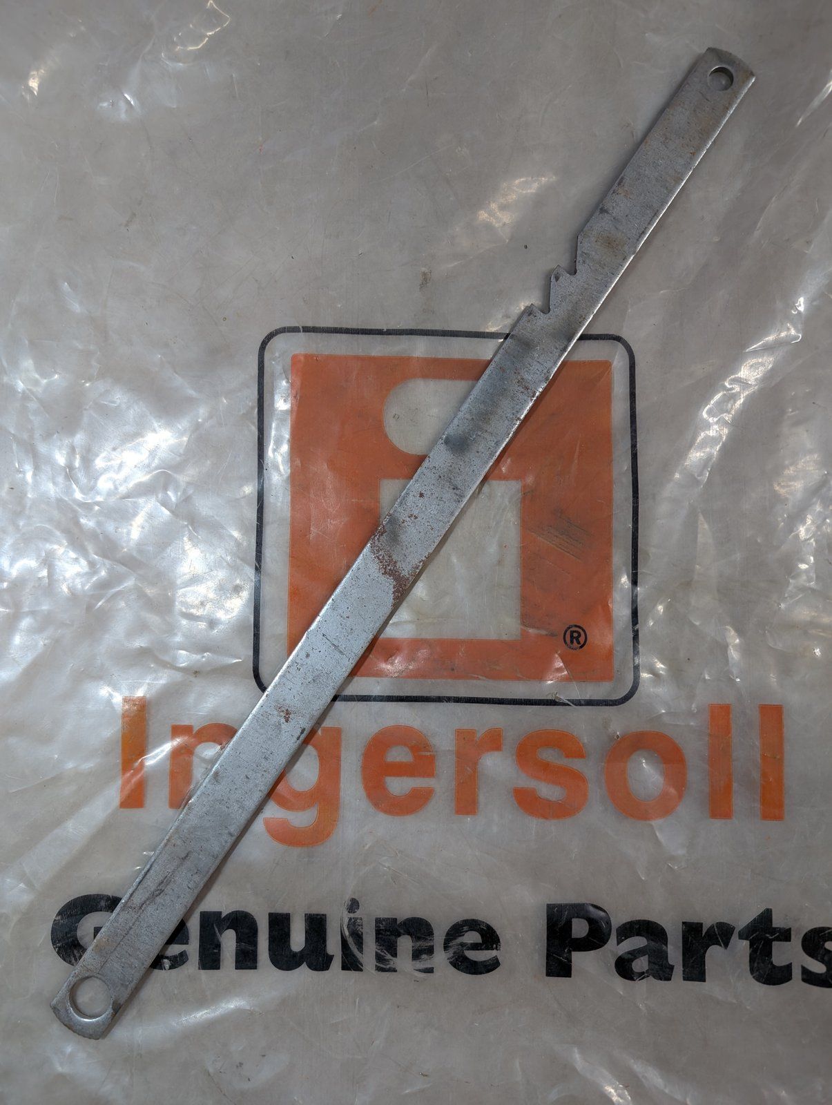 C48163 LINK CLUTCH BRAKE - Ingersoll/Case Tractor Part