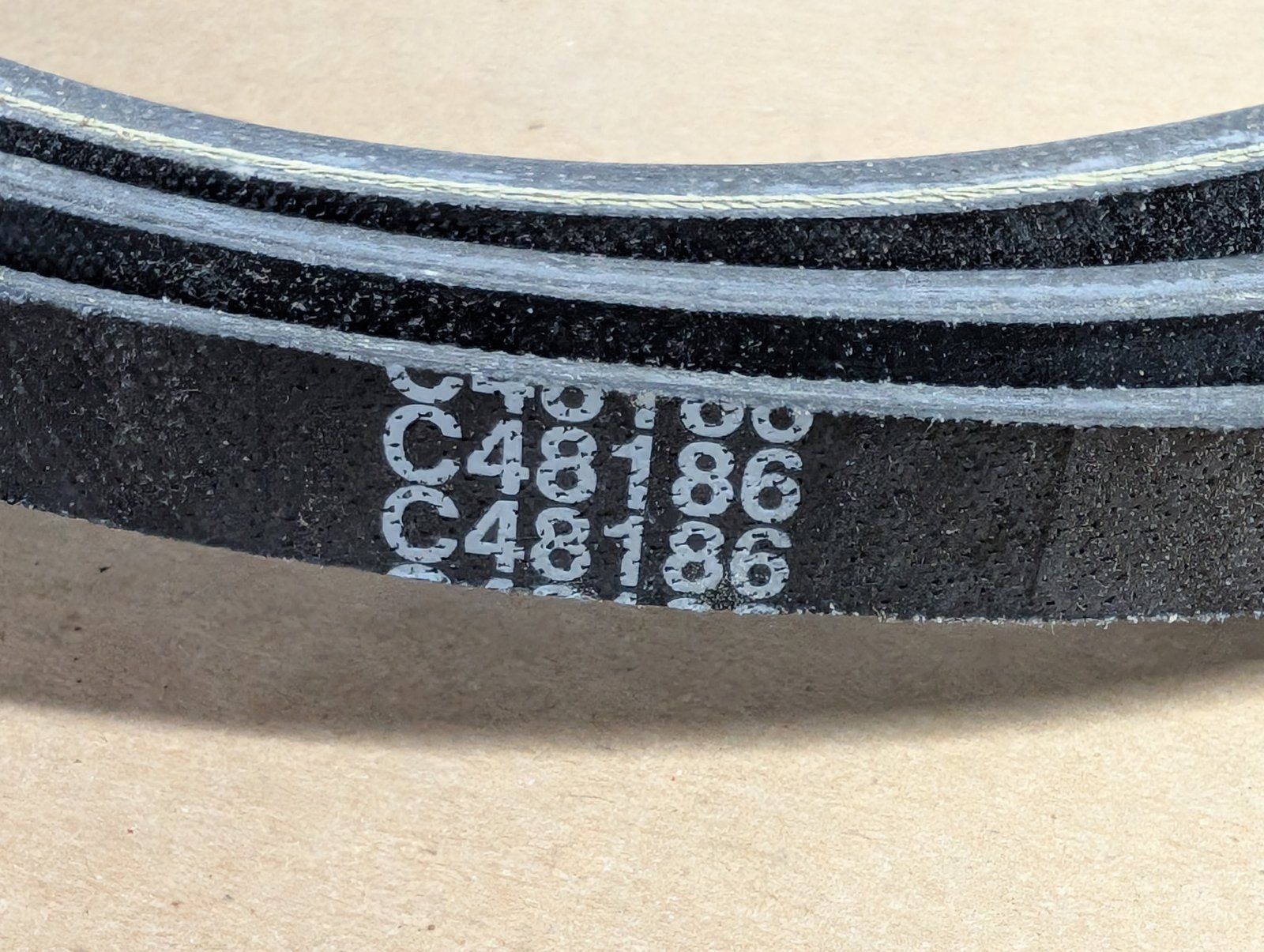 C48186 BELT 316LGT 318GT C48464 - Ingersoll/Case Tractor Part