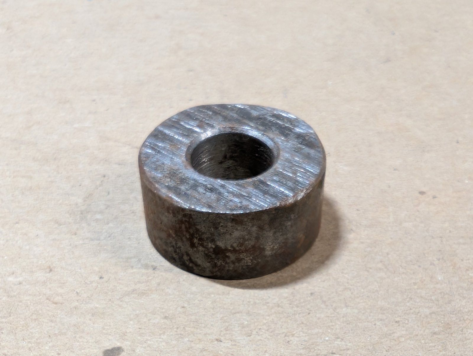 C48188 SPACER .390 X .875 X .405 CB087AJ - Ingersoll/Case Tractor Part
