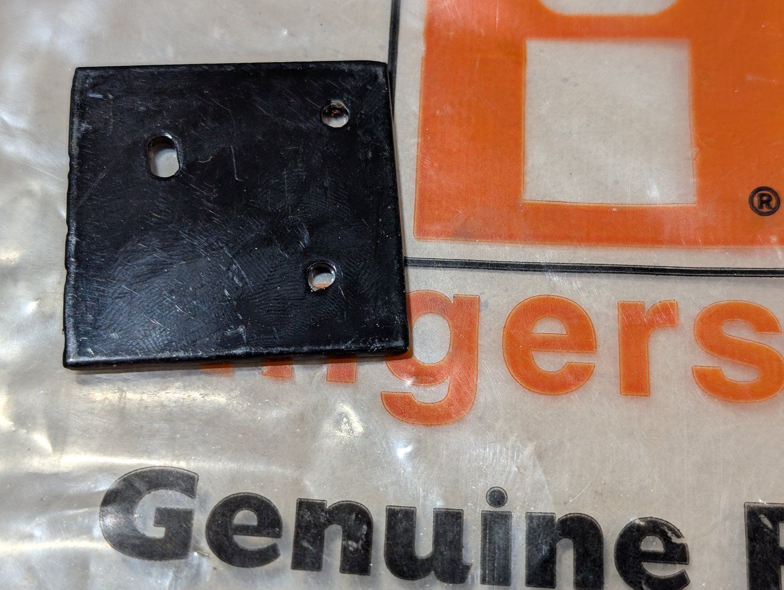 C48313 PLATE SWITCH MOUNTING - Ingersoll/Case Tractor Part