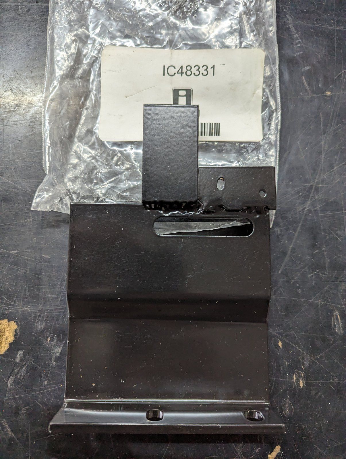 C48331 SUPPORT - Ingersoll/Case Tractor Part