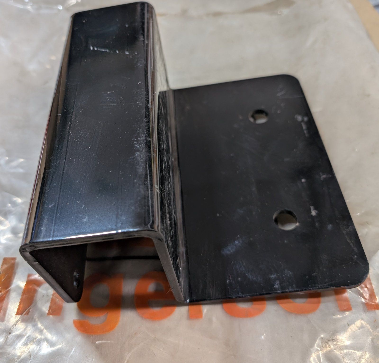 C48398 BRACKET QUICK DISCONNECT CYL SIDE - Ingersoll/Case Tractor Part