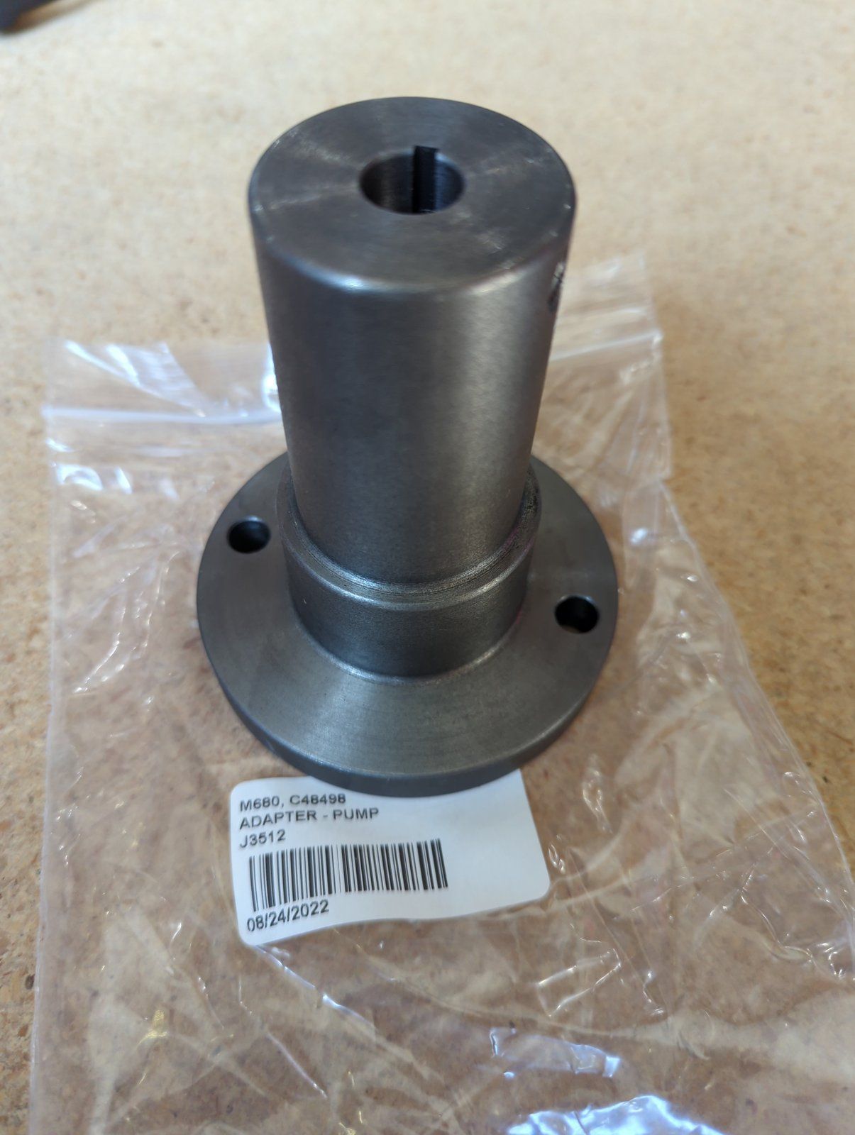 C48498 ADAPTER - PUMP DRIVE .50 BORE VANGAURD 21/23 HP - Ingersoll/Case Tractor Part
