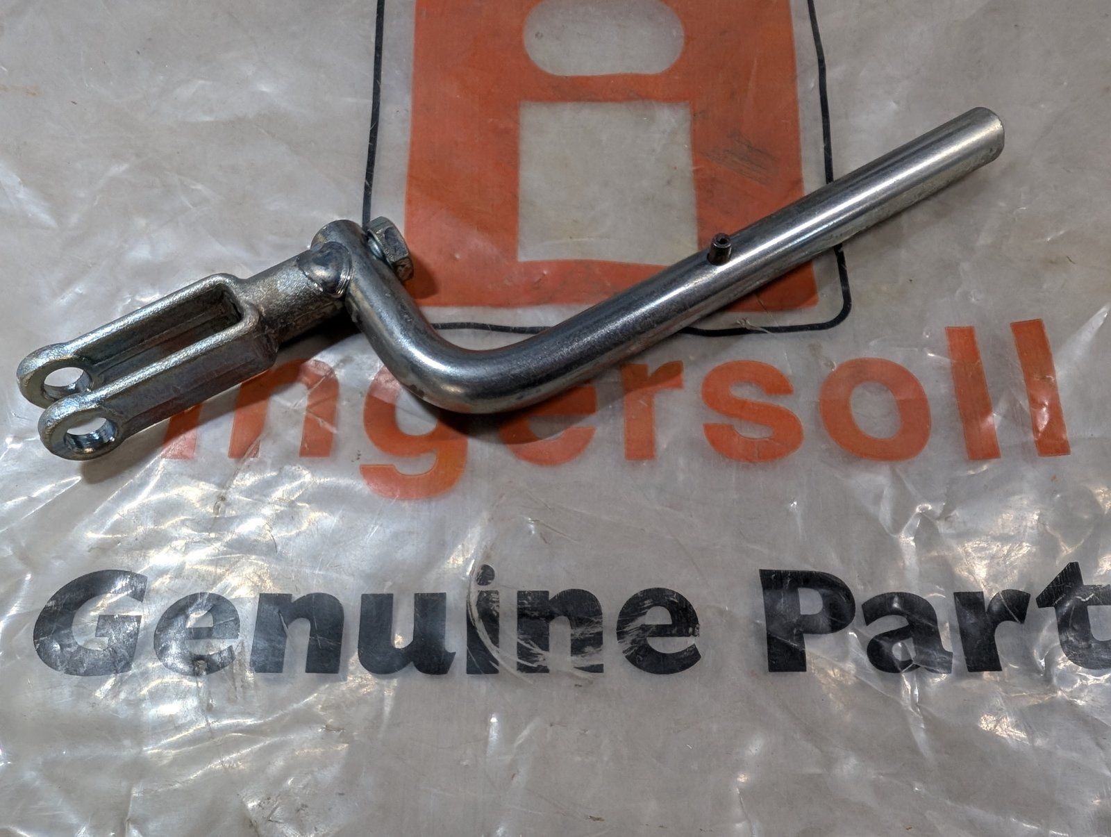 C48801 - ROD - SPEED CONTROL 4200'S - Ingersoll/Case Tractor Part