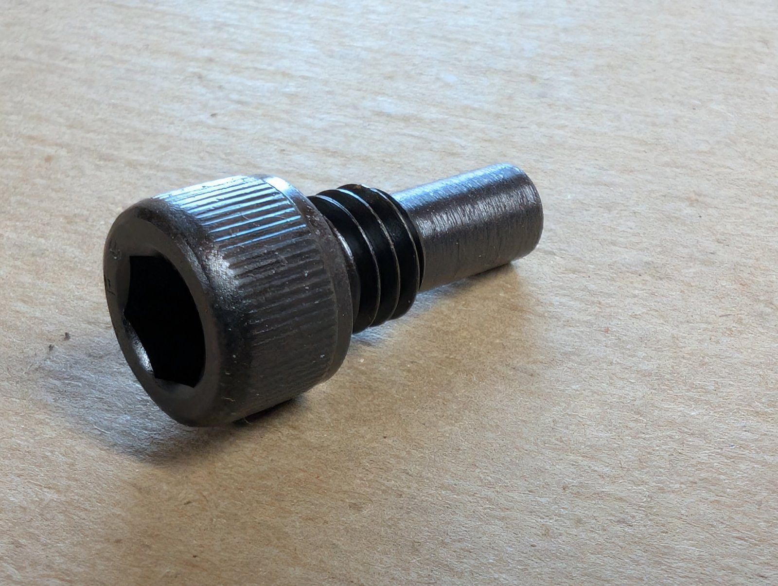 C48817 BOLT/PIN 5/16-18 X .70 - Ingersoll/Case Tractor Part
