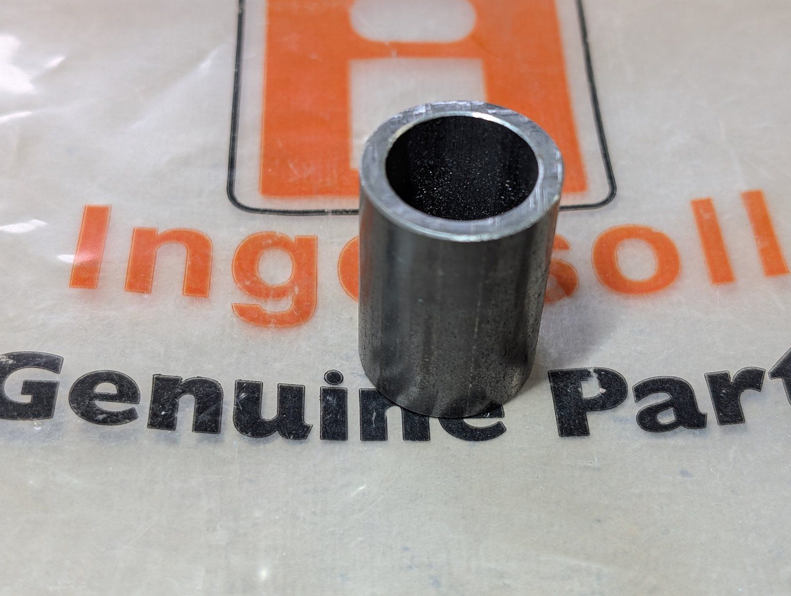 C48844 TUBE .75 X 1.0 X 1.4 - Ingersoll/Case Tractor Part