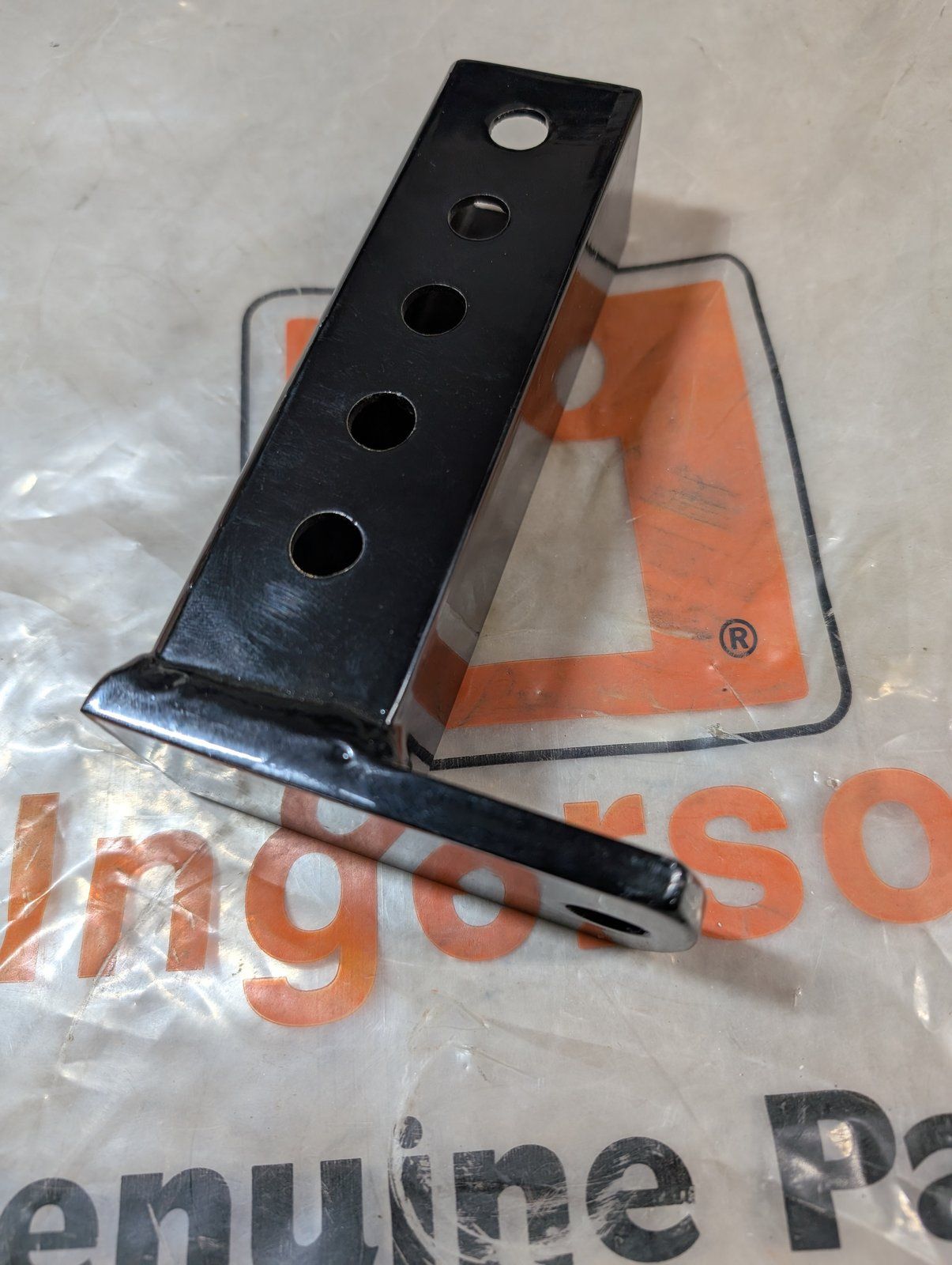 C49377 TONGUE ADJUSTABLE HITCH - Ingersoll/Case Tractor Part