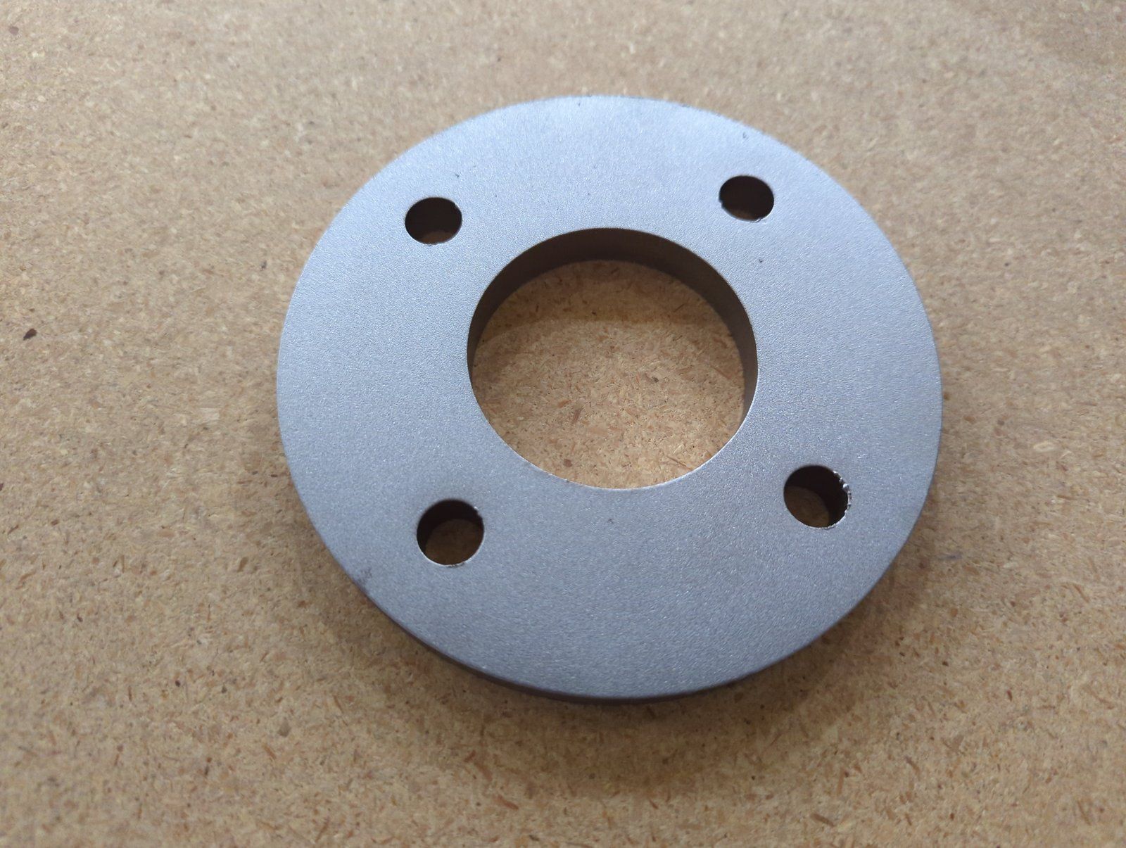C49444 DISC - SPINDLE HOUSING - Ingersoll/Case Tractor Part