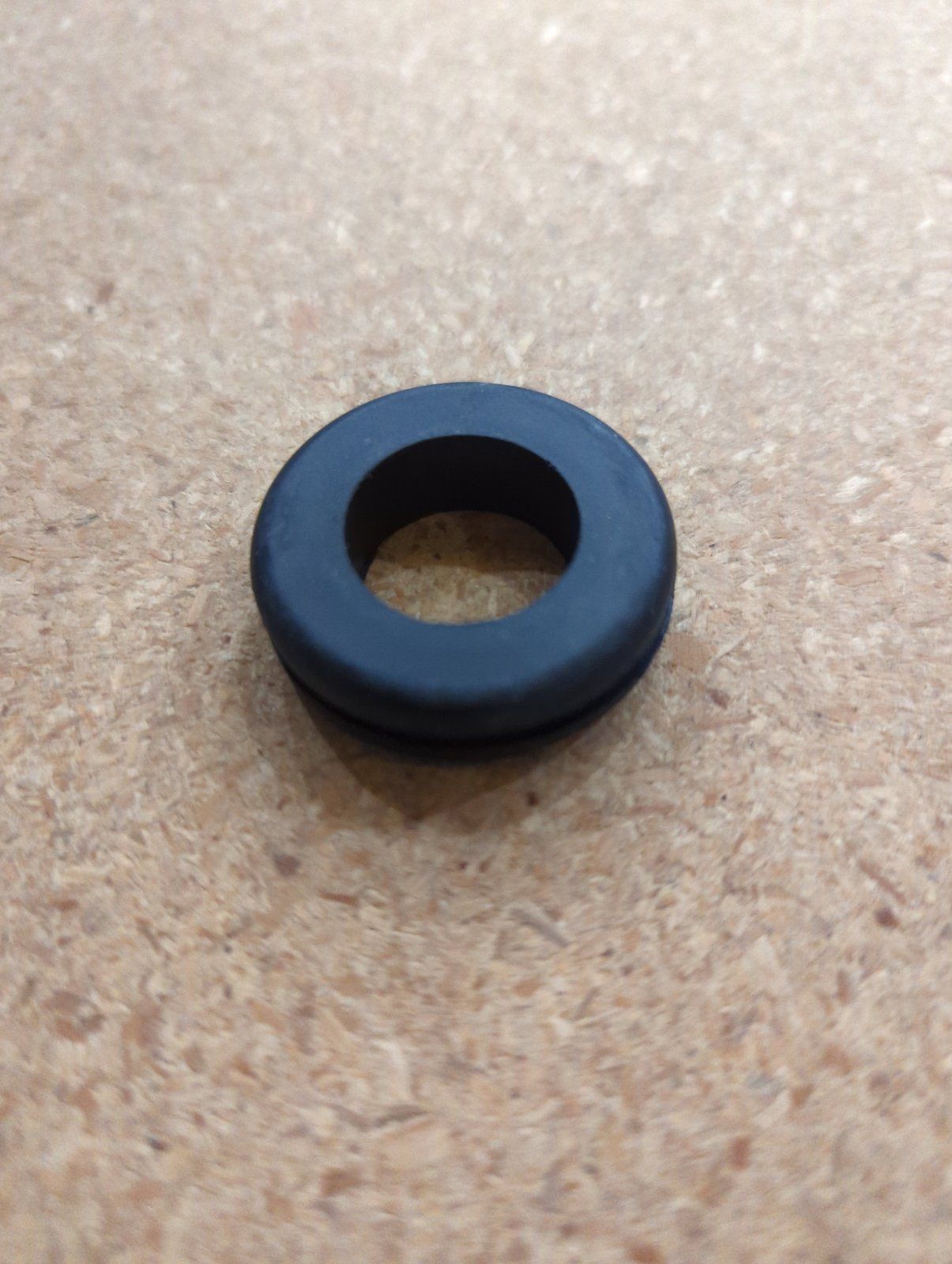 C49450 RUBBER GROMMET - Ingersoll/Case Tractor Part