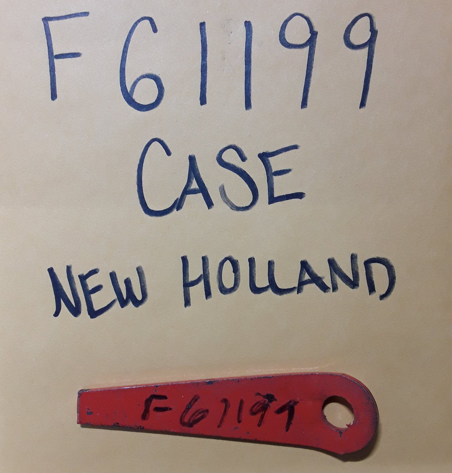 F61199 CASE NEW HOLLAND HOLDER - Ingersoll/Case Tractor Part