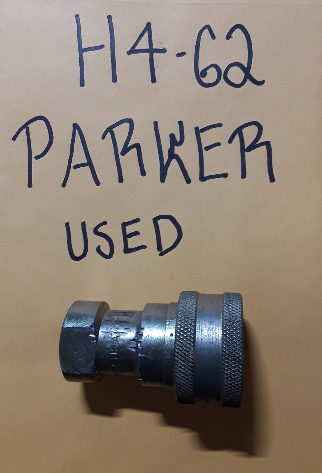 H4-62 USED PARKER QUICK CONNECT COUPLER - Ingersoll/Case Tractor Part