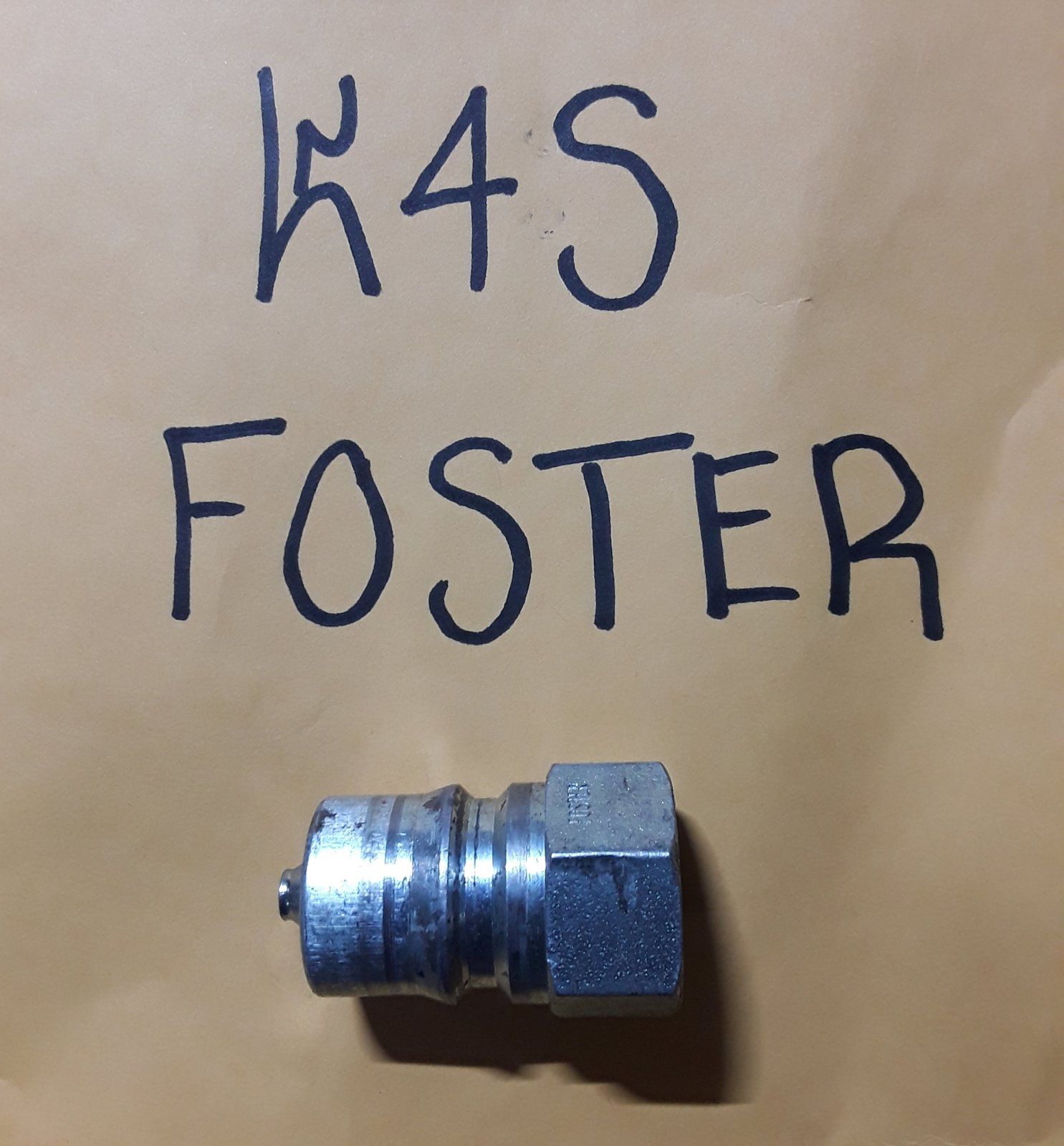 K4S USED FOSTER QUICK DISCONNECT PLUG - Ingersoll/Case Tractor Part