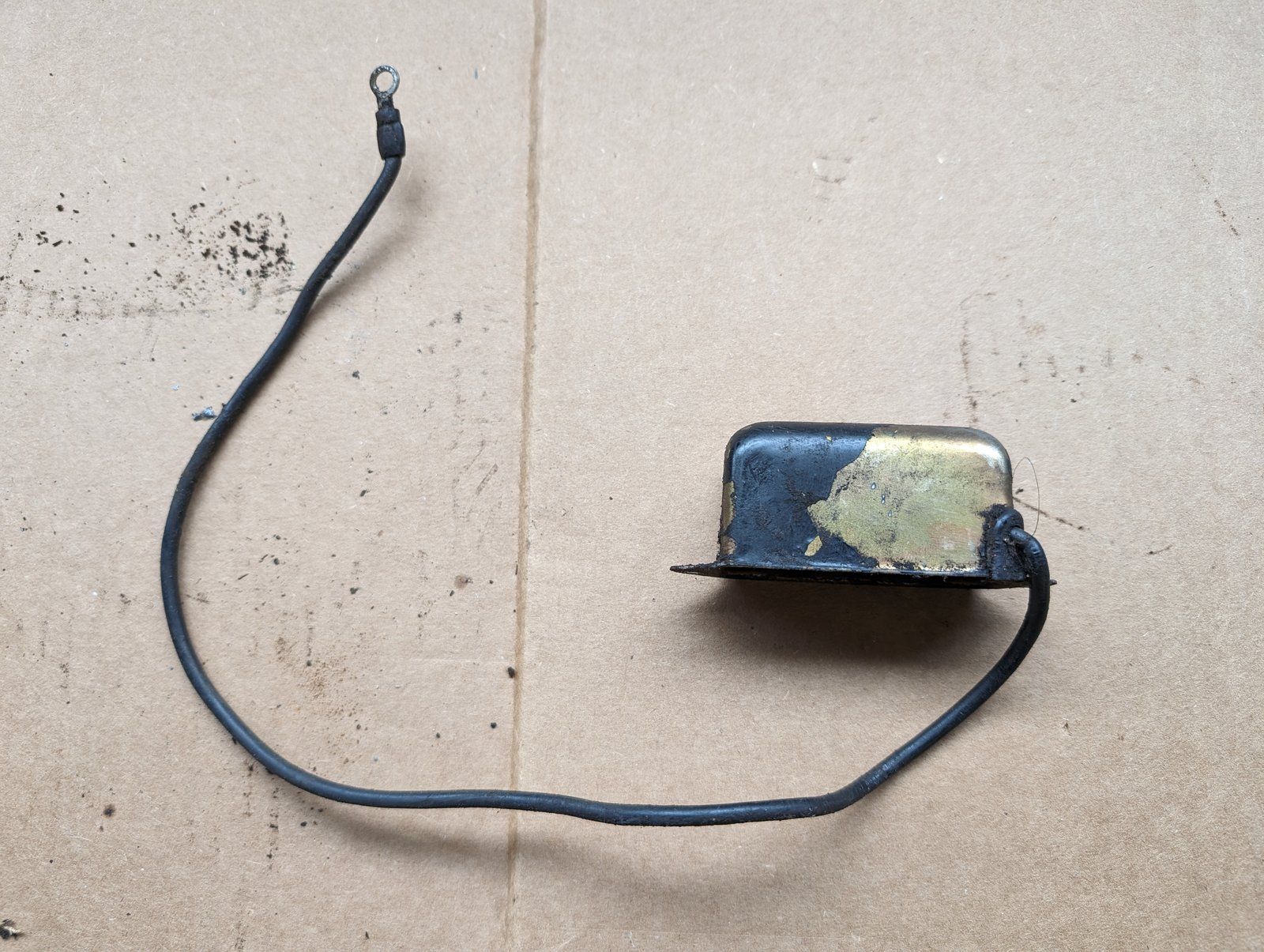 KO232535 USED KOHLER POINTS COVER - Ingersoll/Case Tractor Part