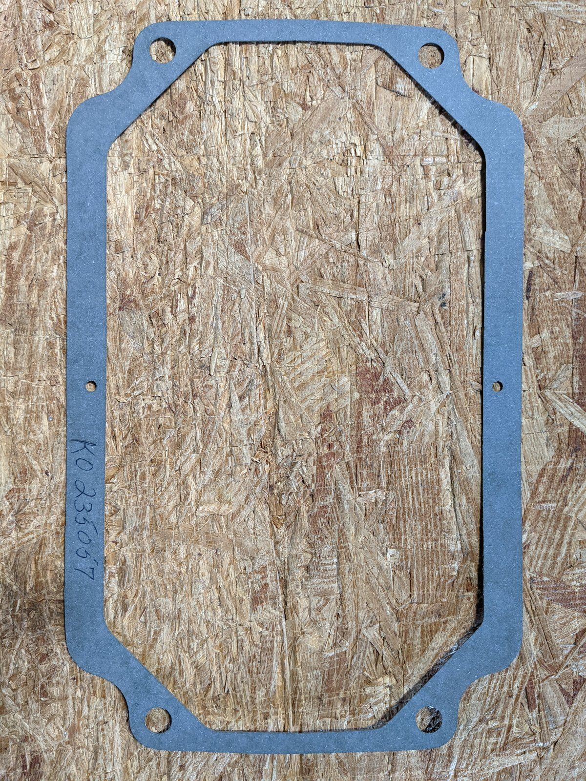 KO235057 KOHLER OIL PAN GASKET - Ingersoll/Case Tractor Part