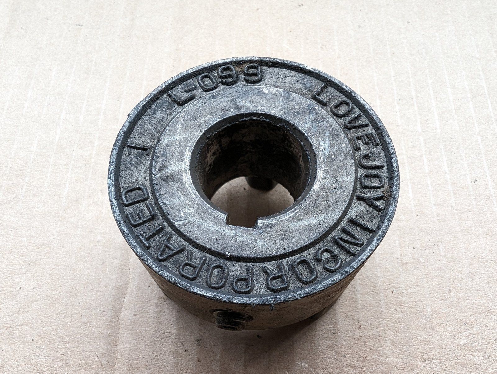 L-099 USED LOVE JOY COUPLER 1" ENGINE SIDE - Ingersoll/Case Tractor Part