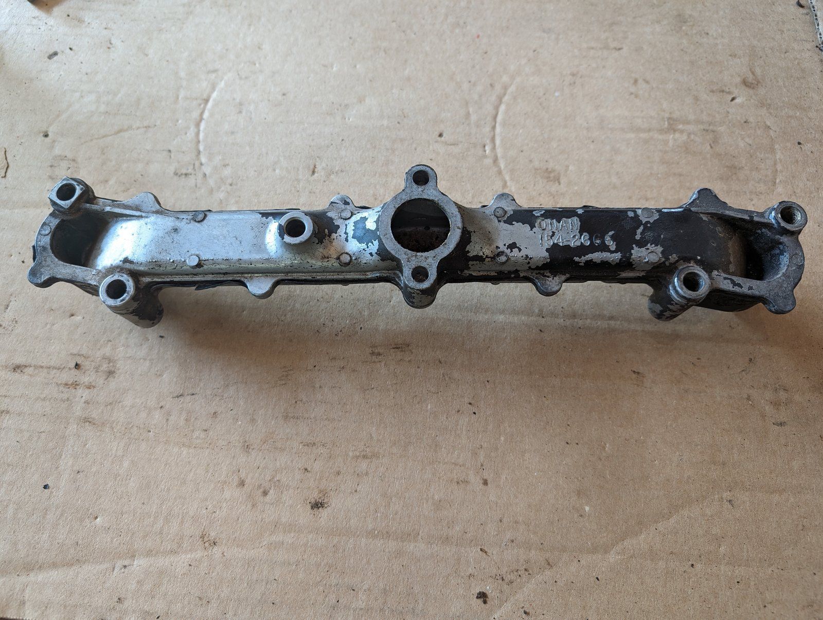 ONAN 154-2666 170-2969 USED MANIFOLD C28720 - Ingersoll/Case Tractor Part