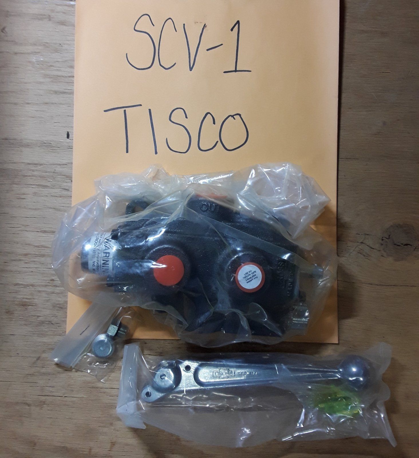 SCV-1 TISCO CROSS MANUFACTURING HYDRAULIC VALVE CONVERTA - Ingersoll/Case Tractor Part