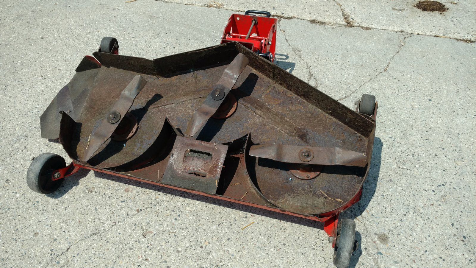 USED INGERSOLL RM44 MOWER DECK - Ingersoll/Case Tractor Part