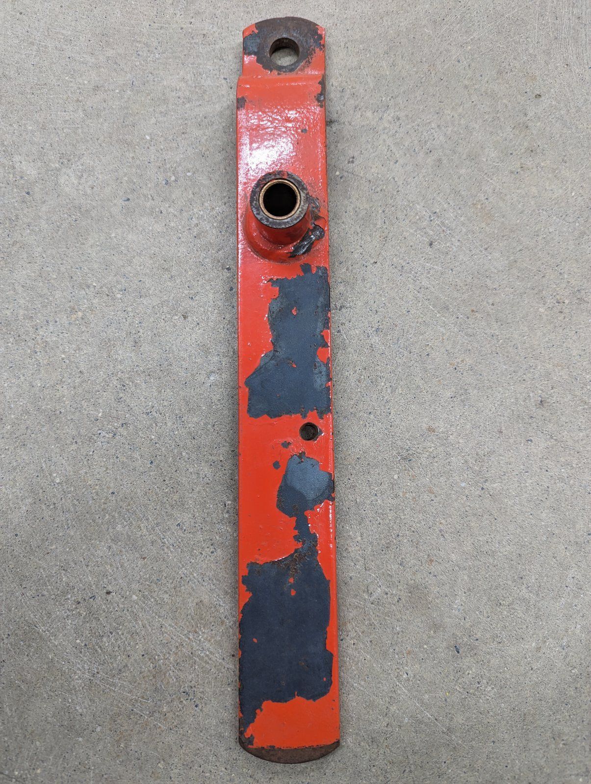 USED C16853 SNOWBLOWER IDLER ARM USE C47426 - Ingersoll/Case Tractor Part