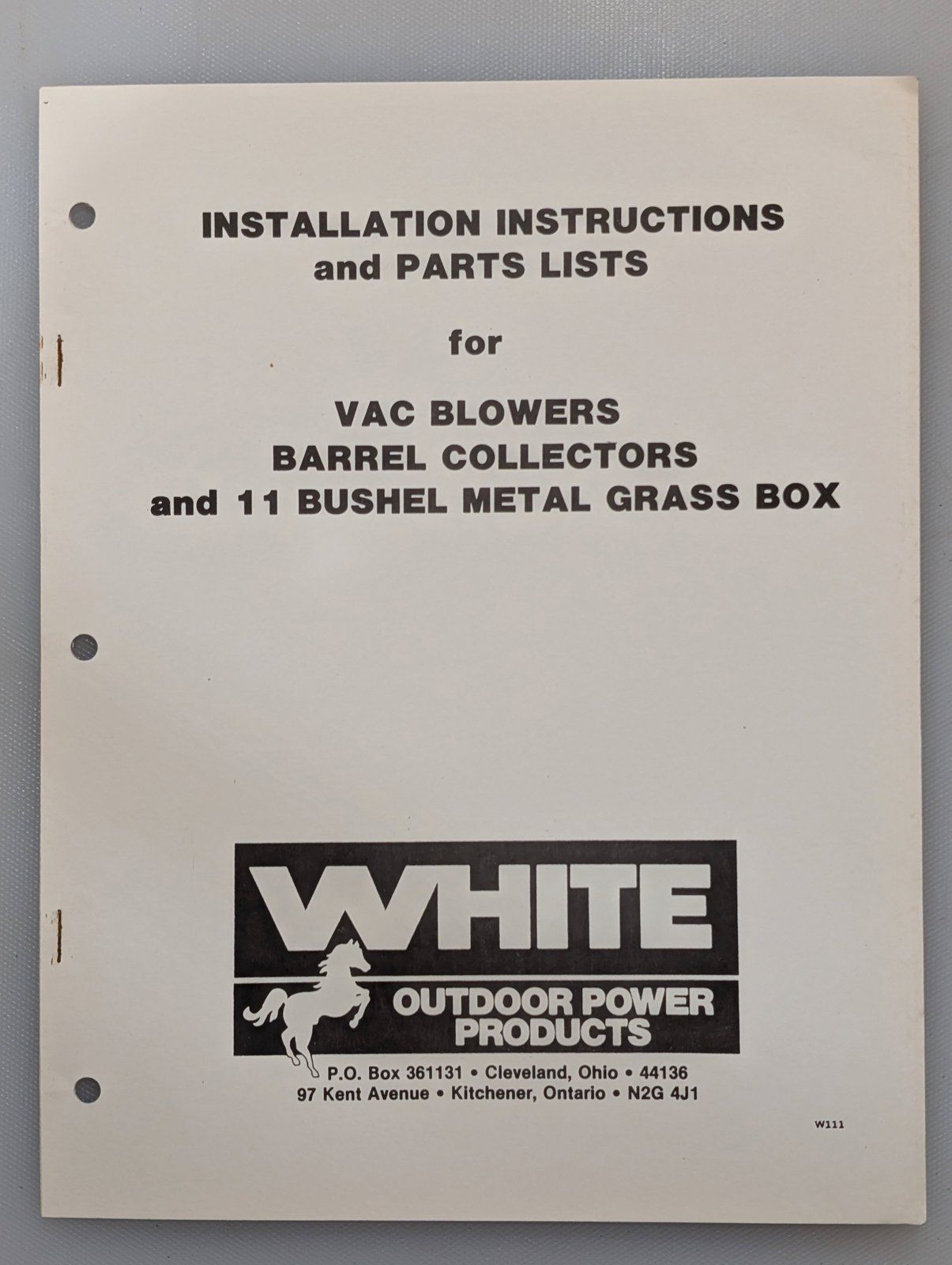 W111 WHITE OM PC VAC BLOWERS BARREL COLLECTORS 11 BUSHEL METAL GRASS BOX - Ingersoll/Case Tractor Part