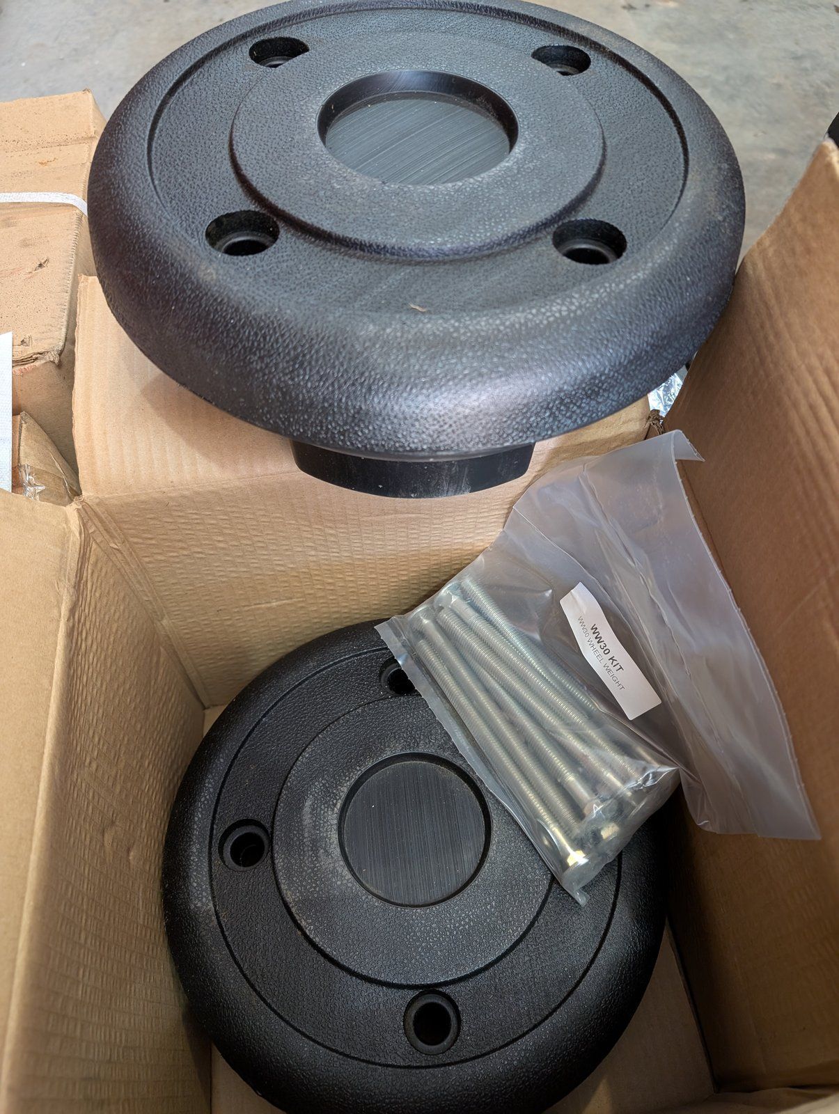 WW30 WHEEL WEIGHTS 200 316 318 3000 SERIES - Ingersoll/Case Tractor Part