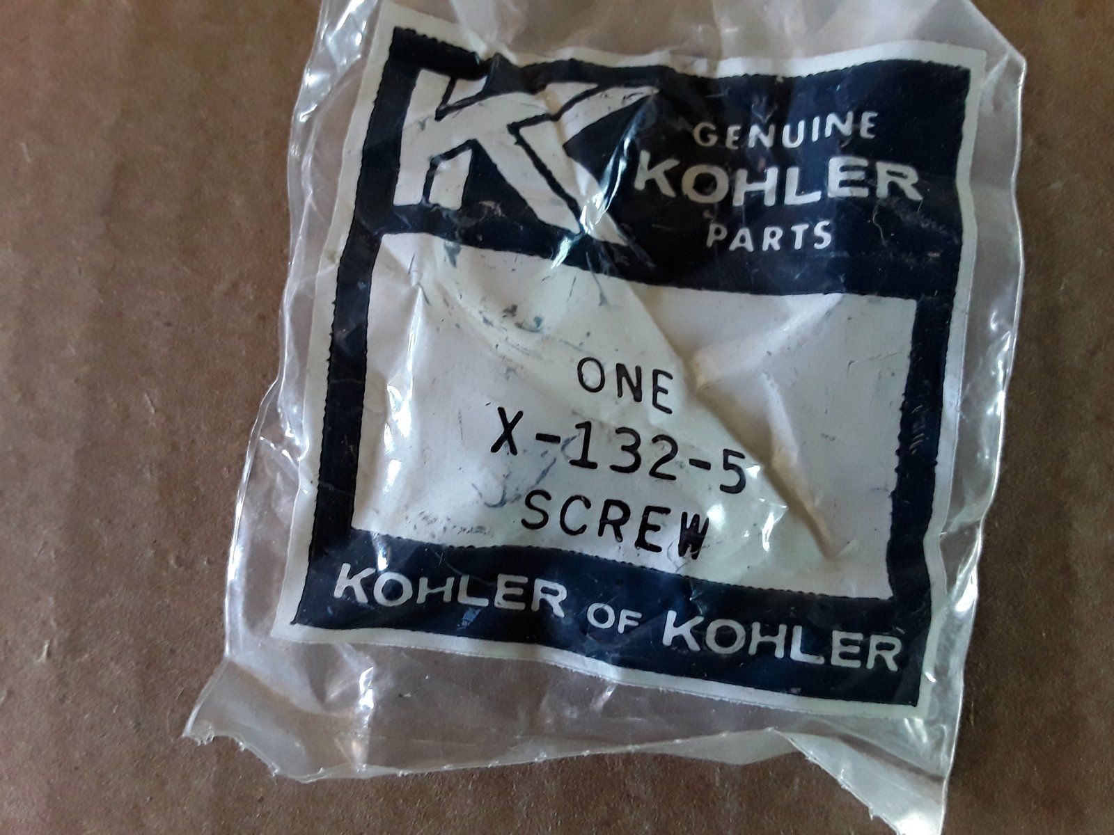 X-132-5 KOHLER SCREW - Ingersoll/Case Tractor Part