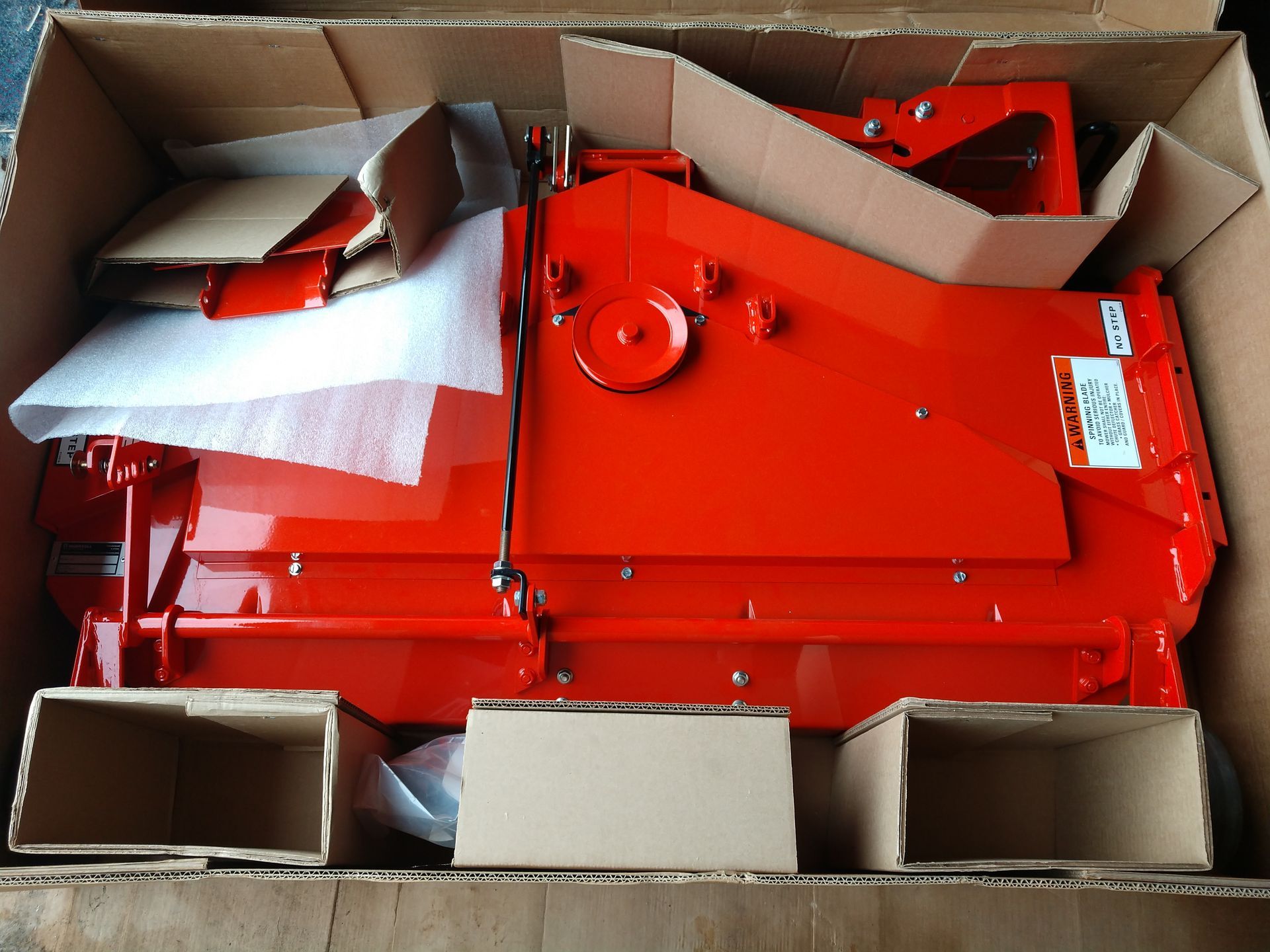 RM48 MOWER DECK - NEW - Ingersoll/Case Tractor Part