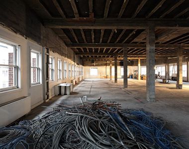 There is a pile of wires in the middle of the room.