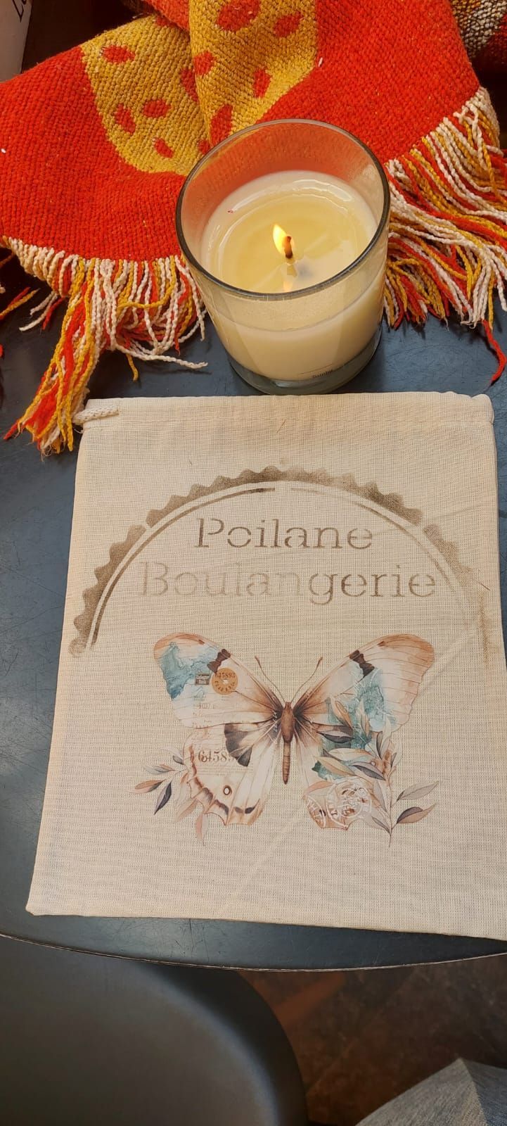 https://www.anillapuroarte.com/