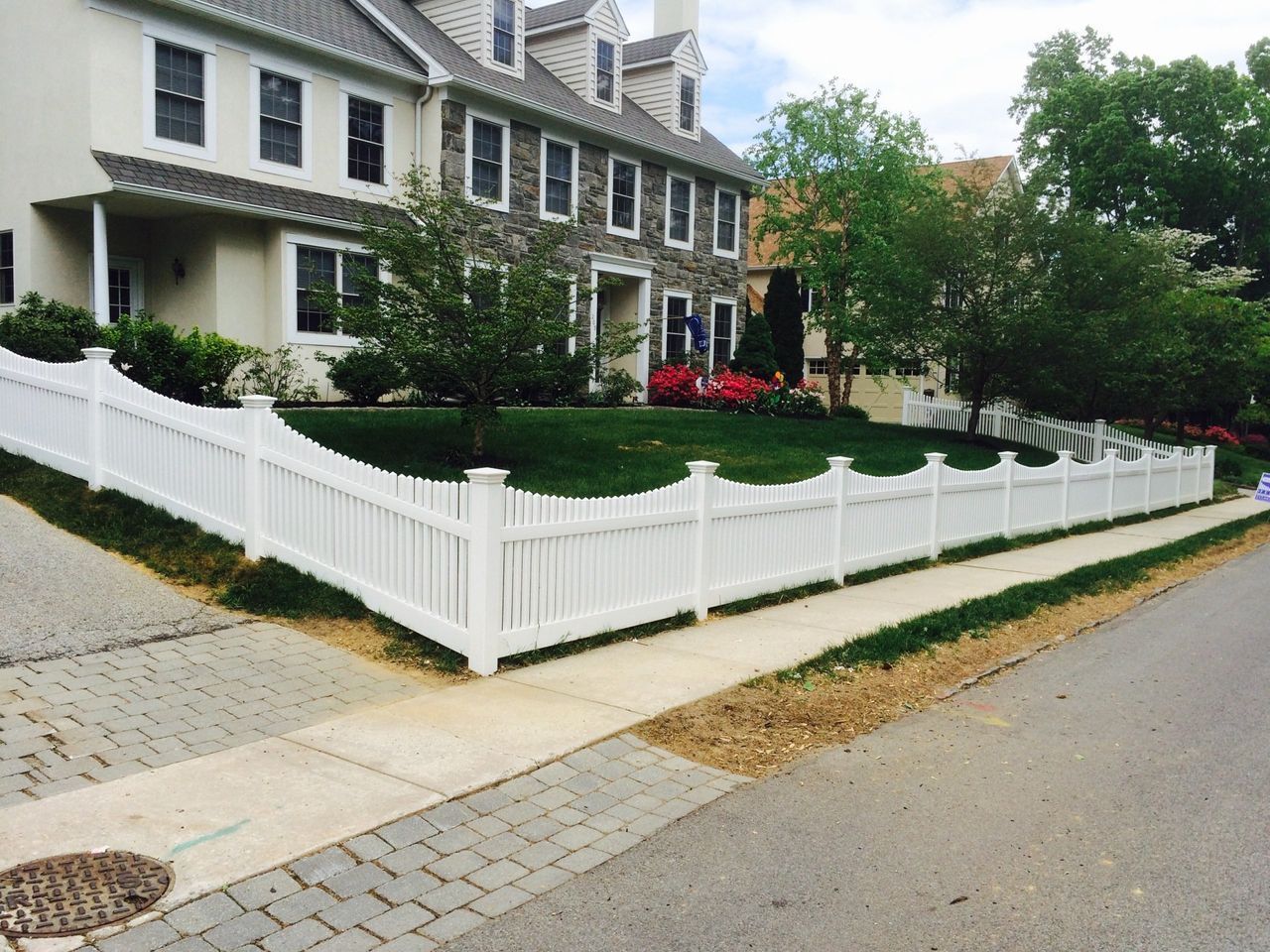 Vinyl Fence Beside Walkway — Hatboro, PA — Main Street Fence